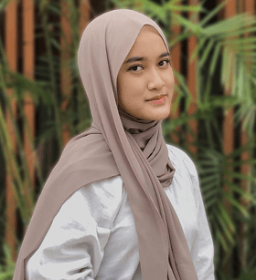 /image/about-us/team/Zafira-Khairani.png